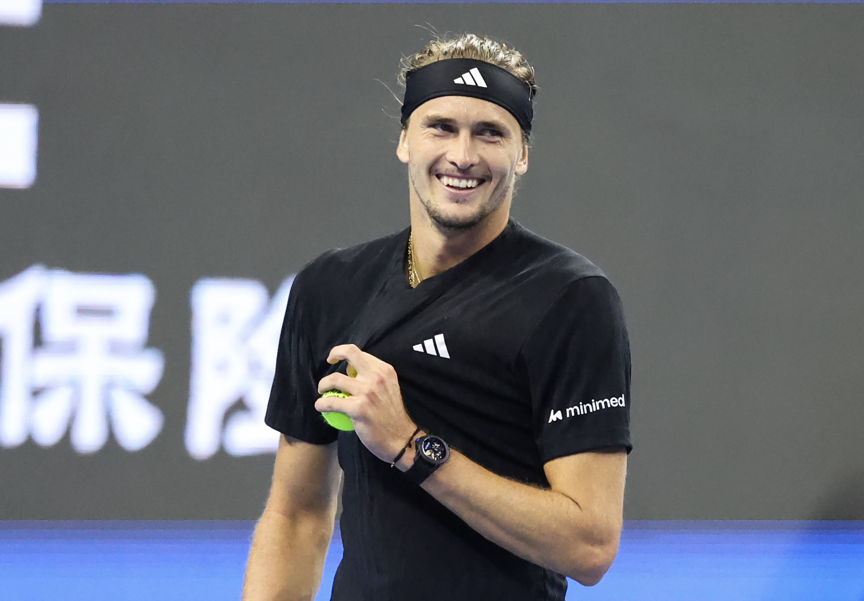 关于美国网球队绝杀日本网球队,兹维列夫打破历史纪录的信息 关于美国网球队绝杀日本网球队,兹维列夫打破历史纪录的信息