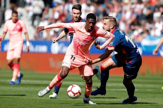 韦斯卡大胜莱万特,逼近保级区的简单介绍 韦斯卡大胜莱万特,逼近保级区的简单介绍