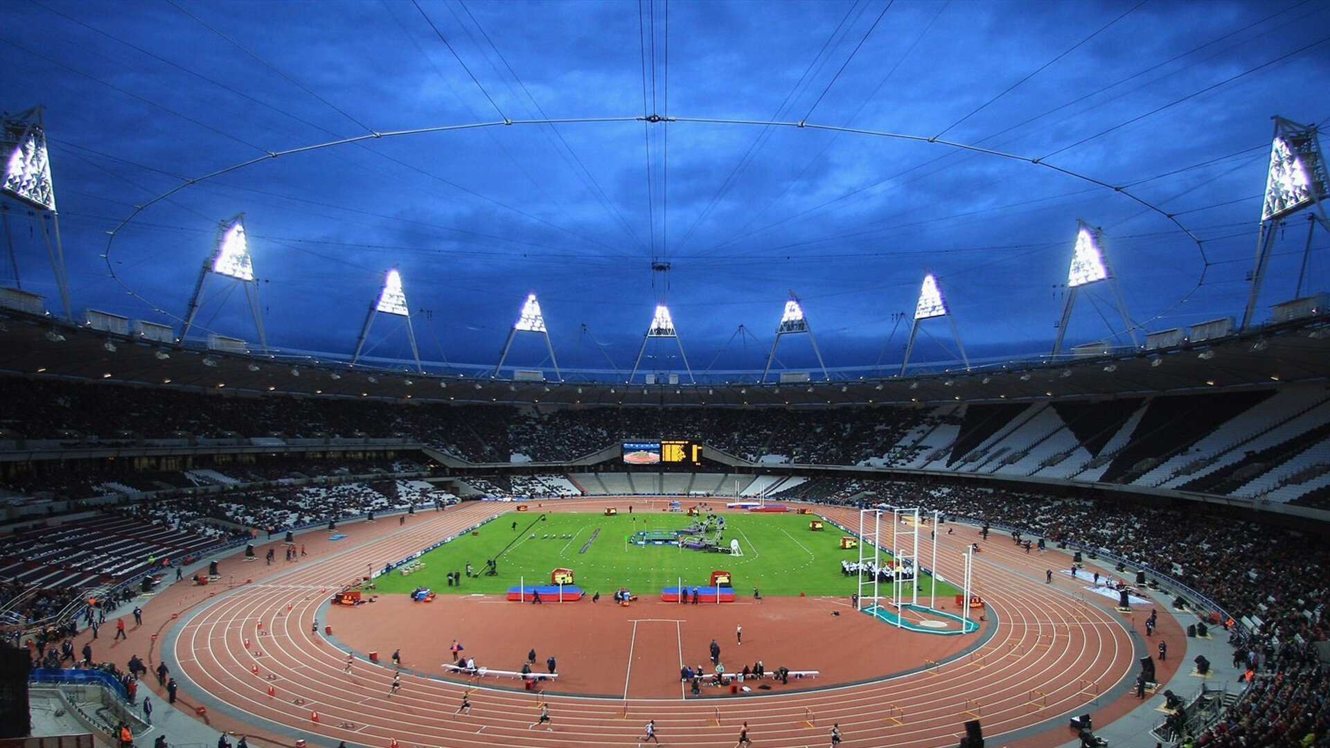 加纳黄金一代的终极救赎,卢赛尔之夜的绝杀,与萨内那抹划破苍穹的蓝
